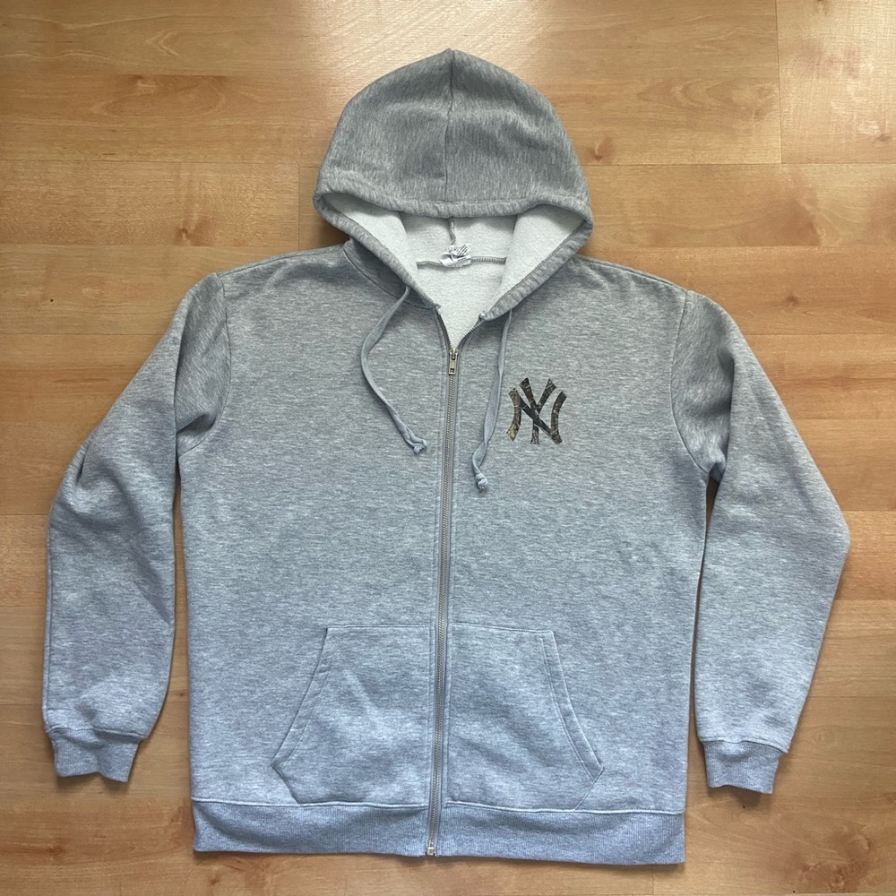 hand printed camo NY yankees gray zip up hoodie